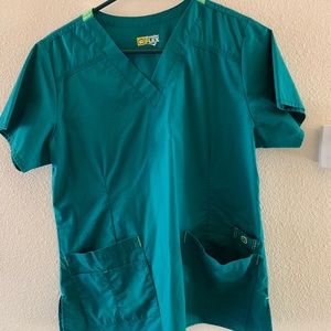 Wonderwink scrub set